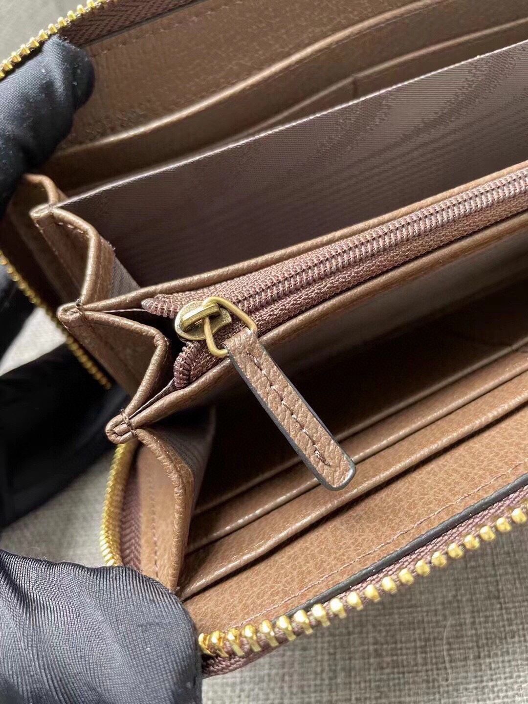 今日特価】GUCCI グッチ ダイアナ ウォレット 送料無料 お得な