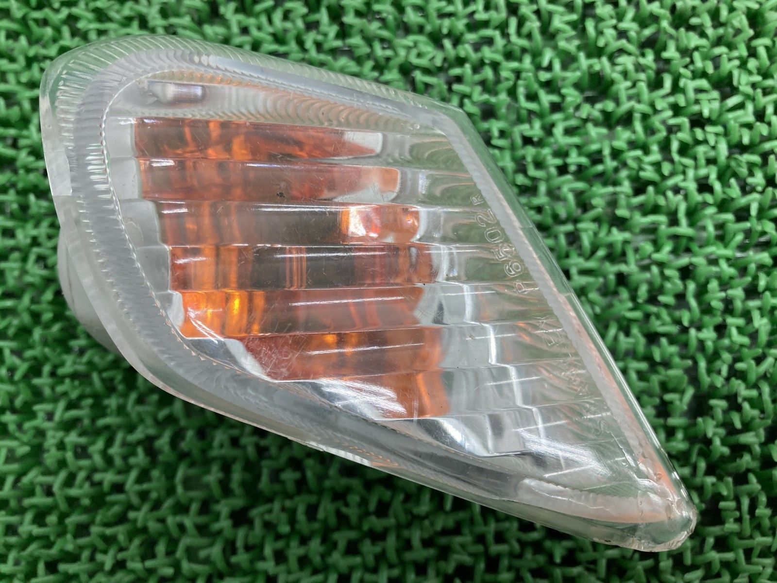 フュージョンX フロントウインカー 右 P6502 ホンダ 純正 バイク 部品 MF02 SE 修復素材に コケキズ無し 品薄 【中古】 35