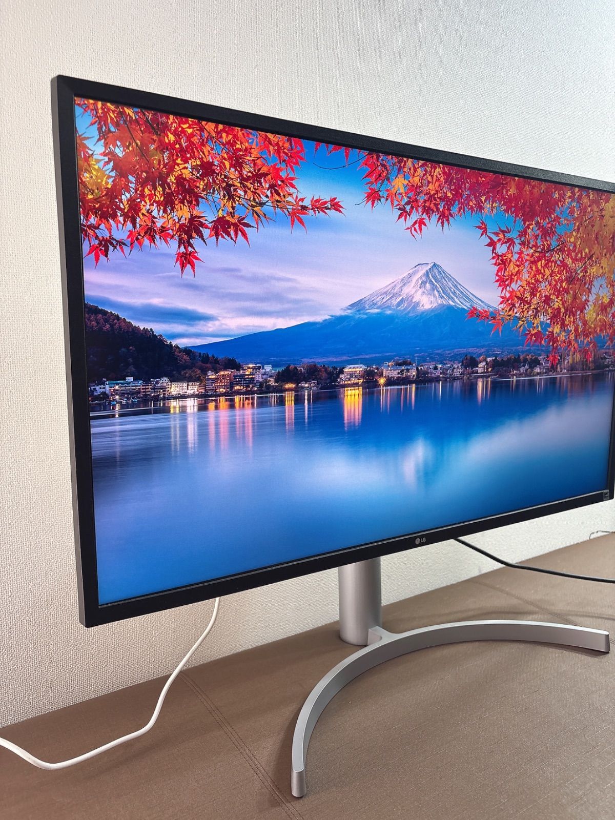 LG 32UL750-W 4Kモニター 31.5インチ - メルカリ