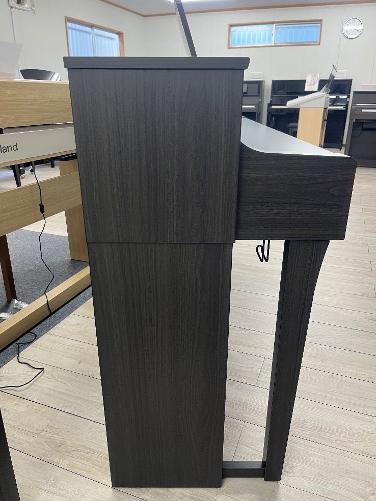 ★76024【電子ピアノ】YAMAHA　CLP645DW　17年製 CLP-645 - Overview - Clavinova - Pianos - Musical