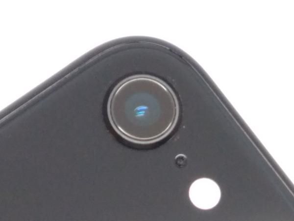 au 【SIMロックなし】NX9R2J/A iPhone SE(第2世代) 64GB ブラック au