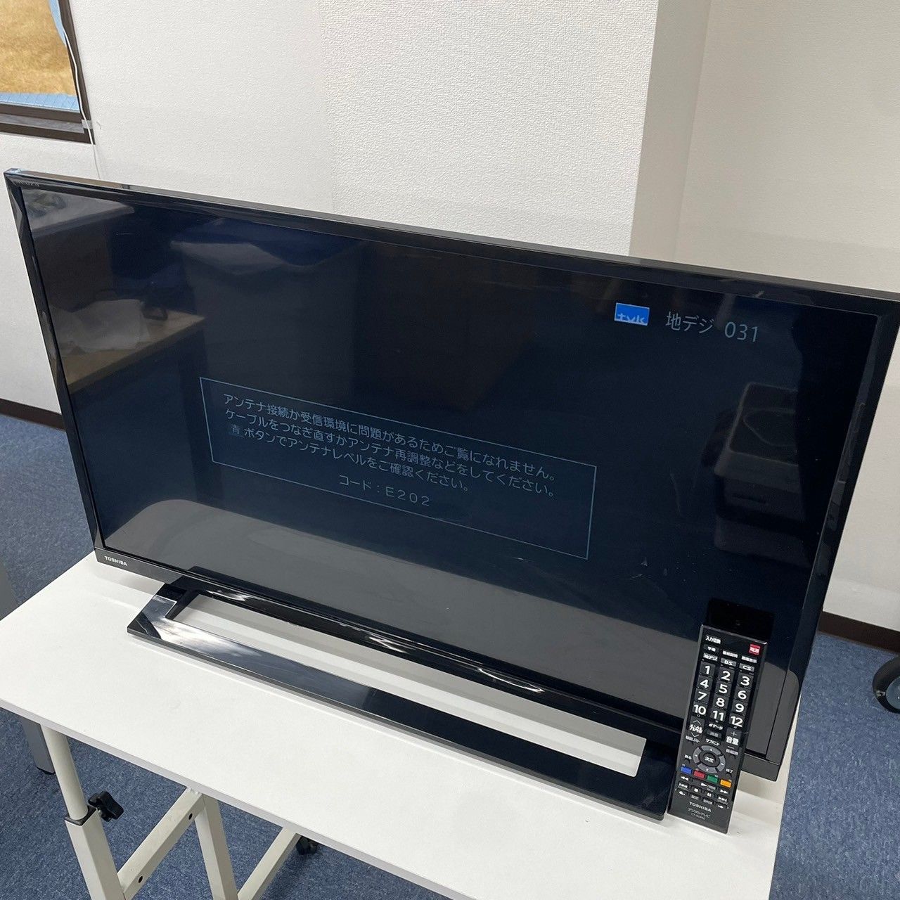 TOSHIBA 東芝 REGZA 32S22 32型 液晶テレビ - メルカリ