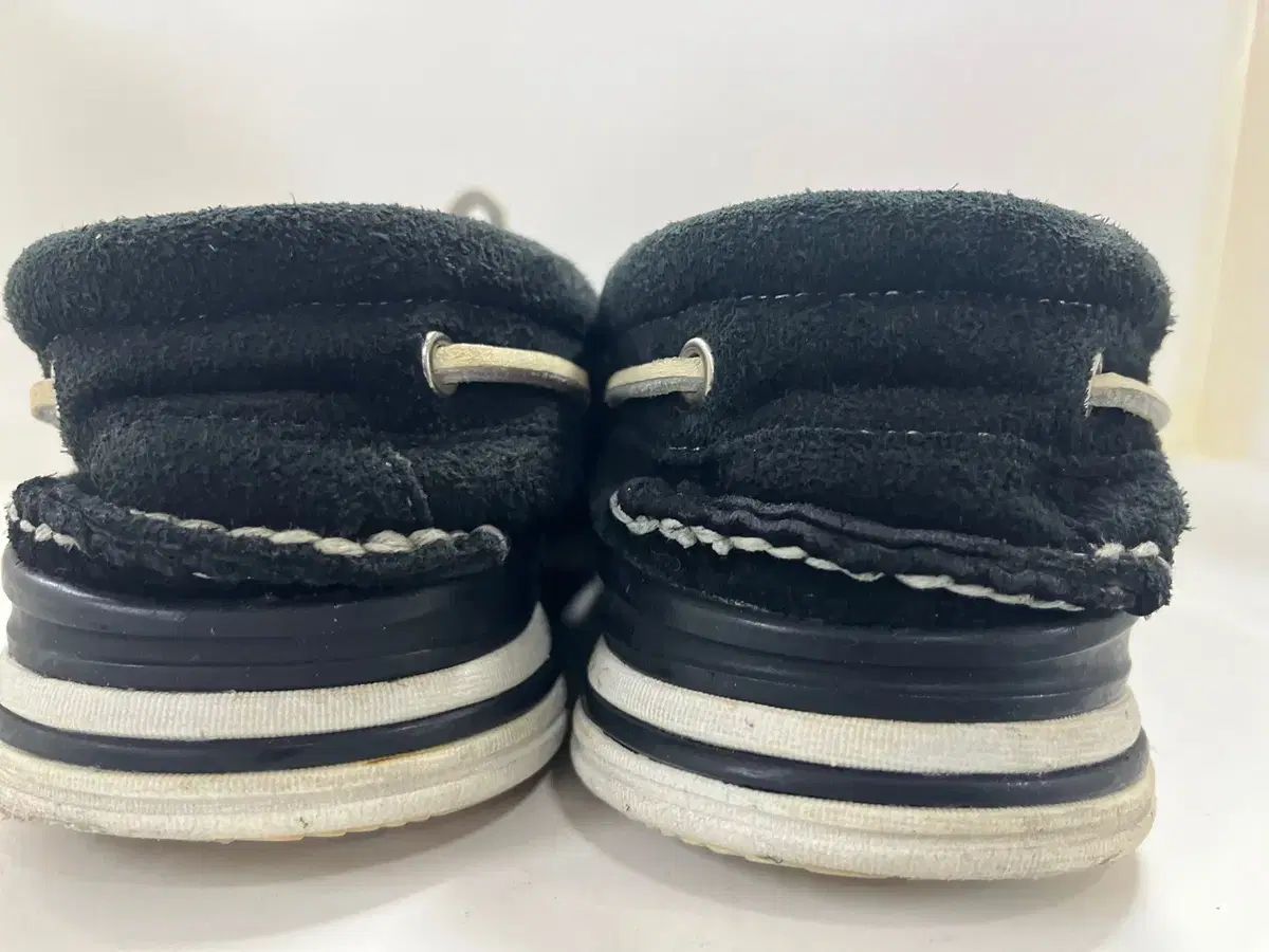 visvim ビズビム 黒 スエード ポシェット VISVIM（ビズビム）の「Visvim - FBT スニーカー - men