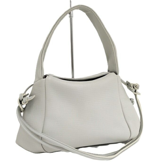 Epoi 2WAYショルダーバッグ タック レザー グレー - メルカリ 