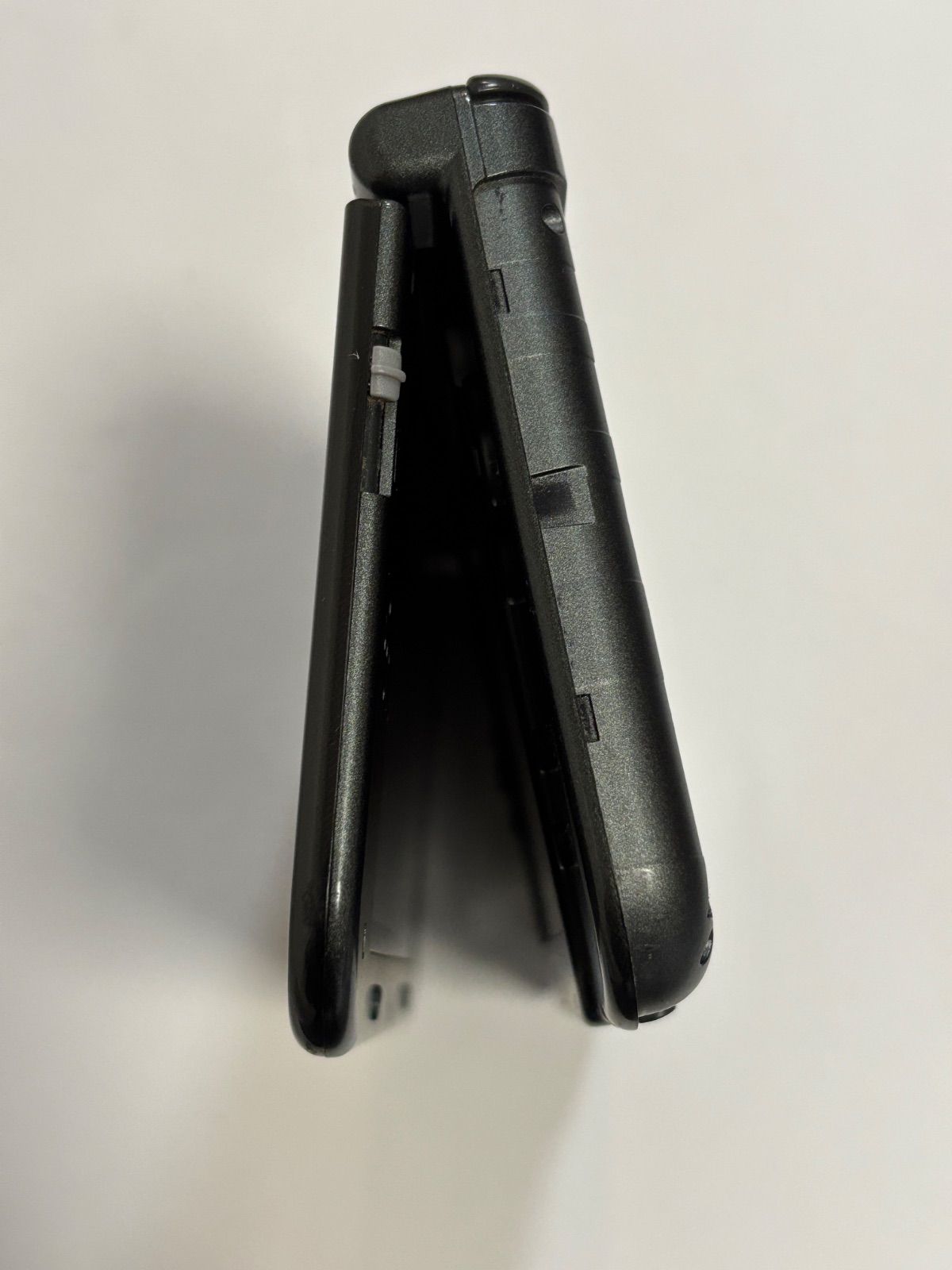 メタリックブラック