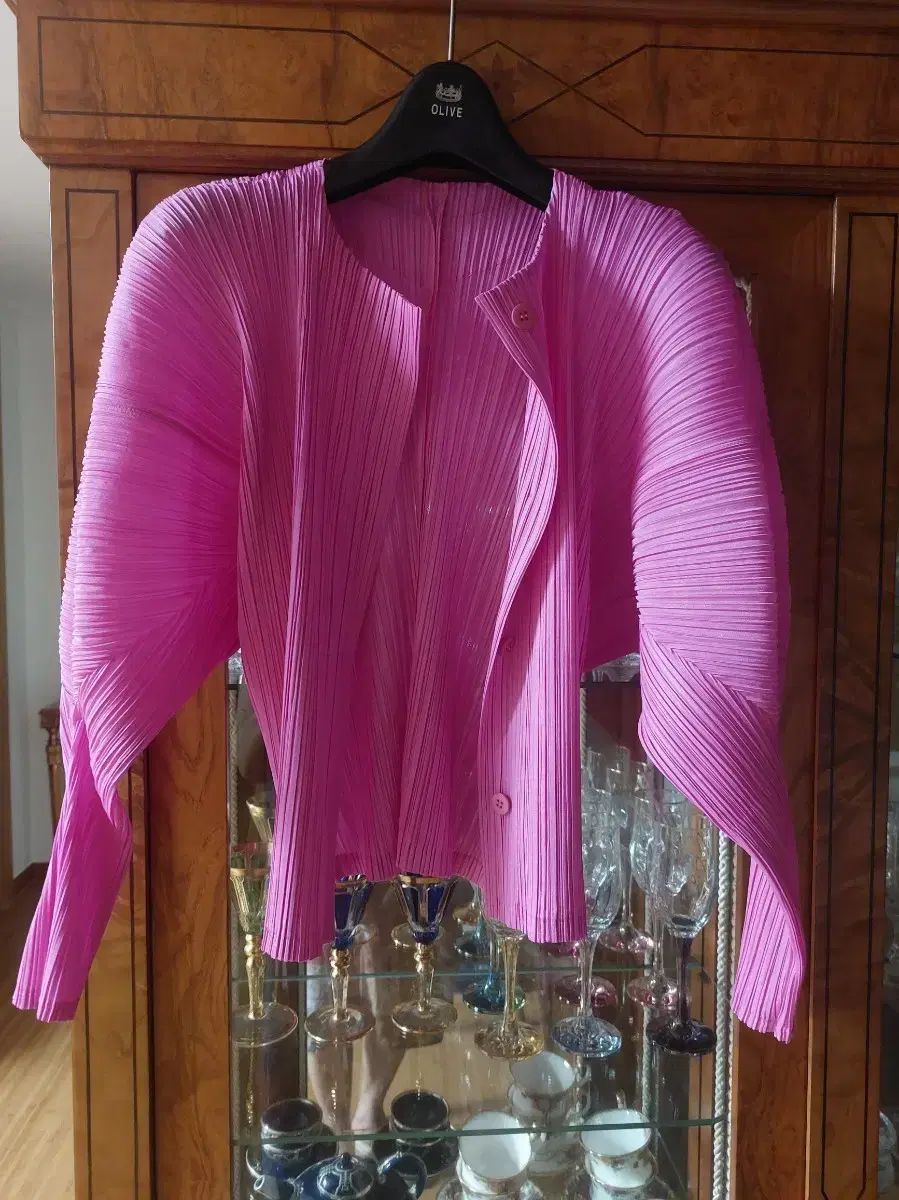 ISSEY MIYAKE(イッセイミヤケ) PLEATS PLEASE(プリーツプリーズ