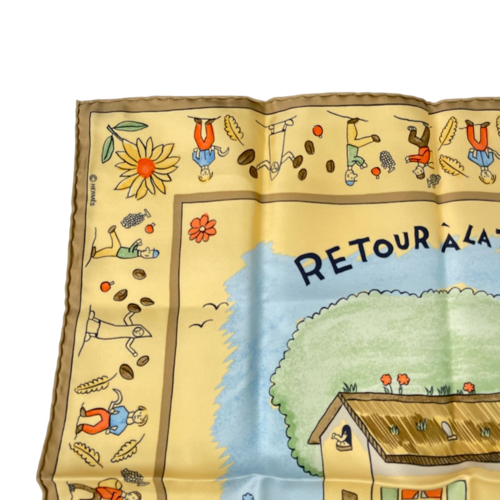 エルメス　ミニスカーフRETROU A LA TERRE 故郷に帰る エルメスミニスカーフRETROU A LA TERRE 故郷に帰る