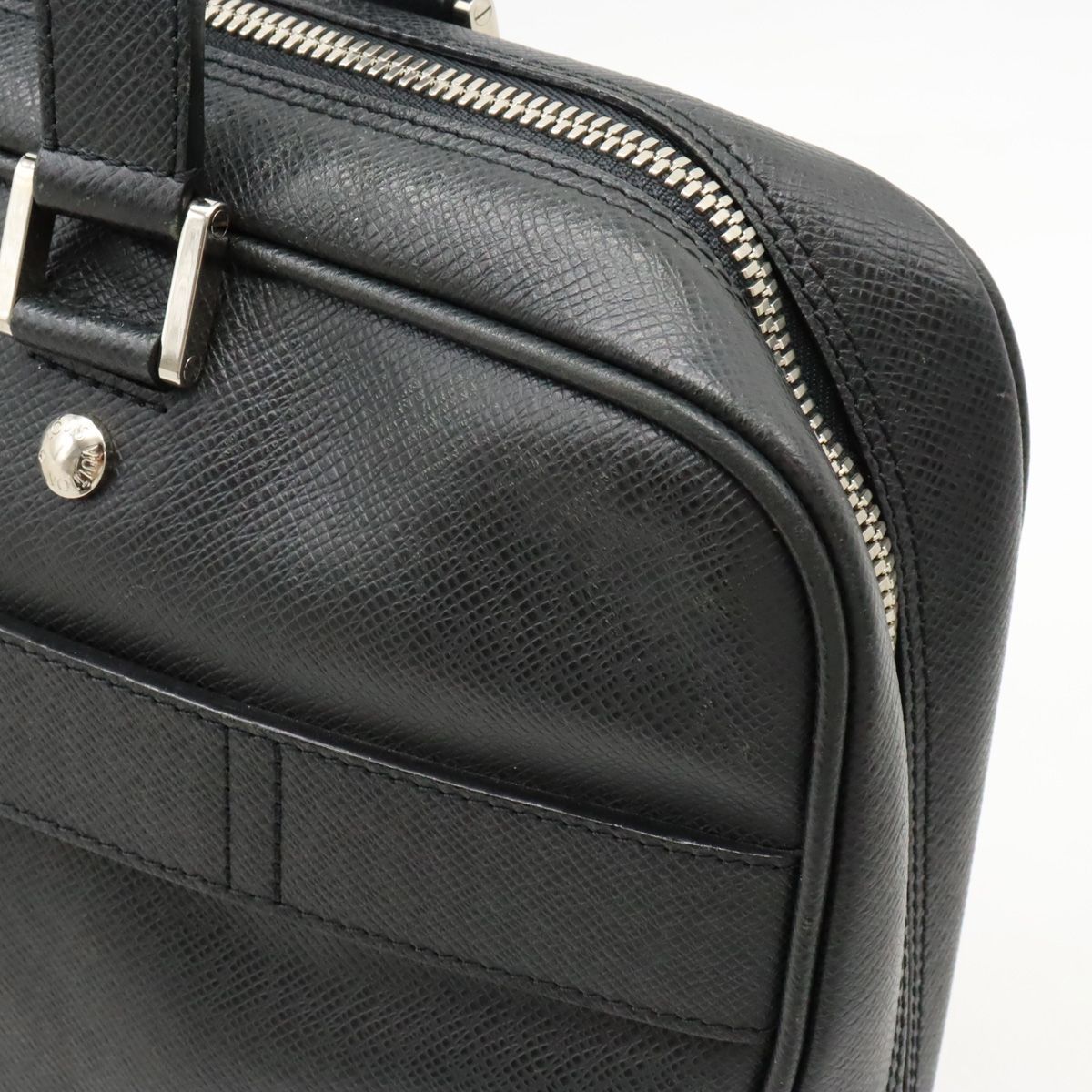 ルイヴィトン イゴール タイガ ブラック ビジネスバッグ ブリーフケース LOUIS VUITTON ルイ ヴィトン タイガ イゴール ビジネスバッグ