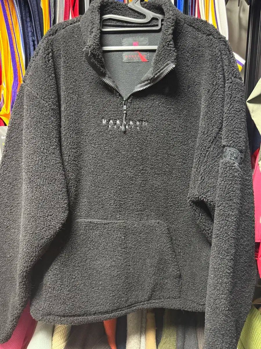 DARKROOM 暗室 スタジオ ブラック フリース ジップアップ 쌈디
