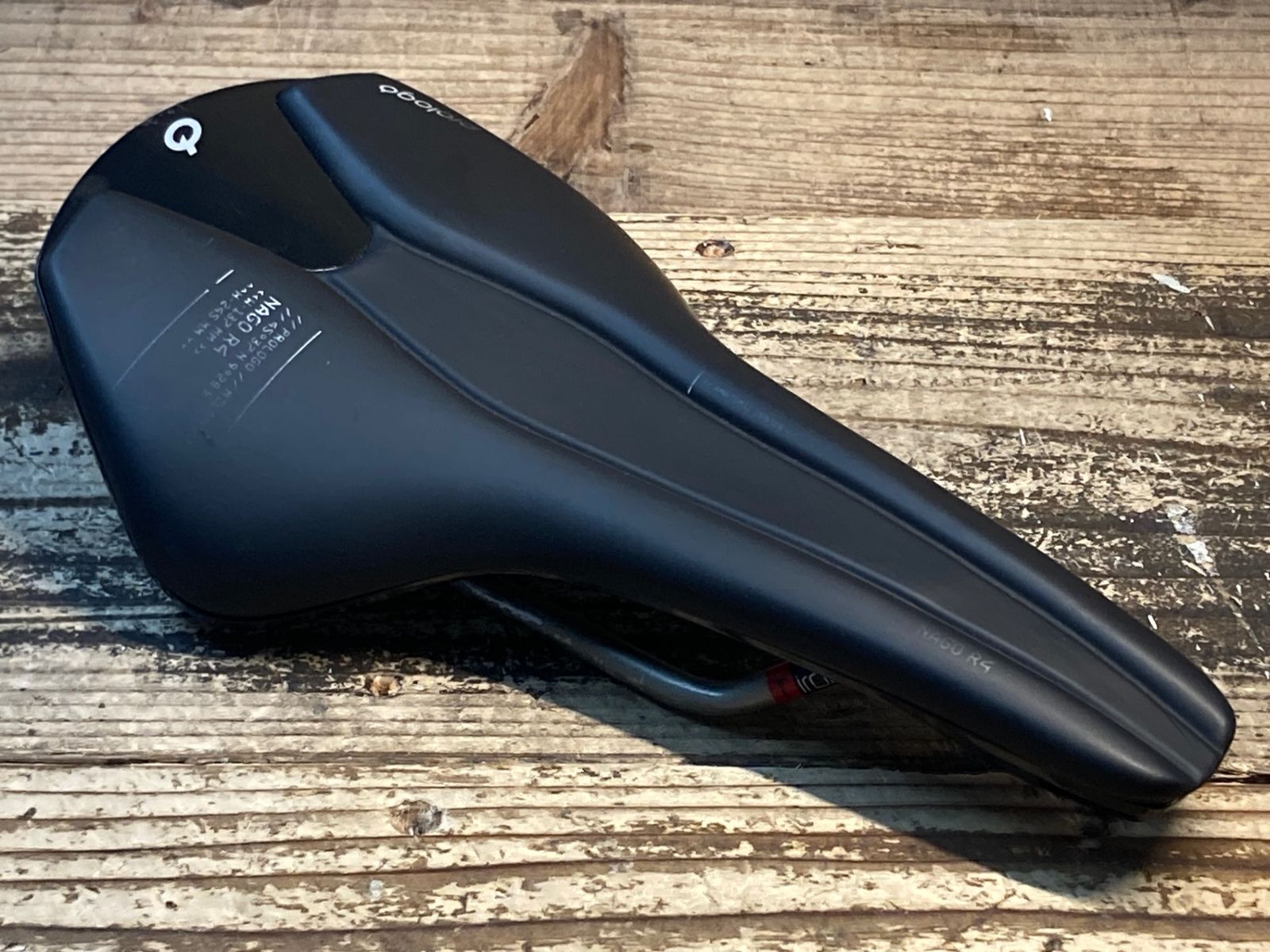 Prologo Nago R4 PAS tiroxサドル 147mm 【公式通販】