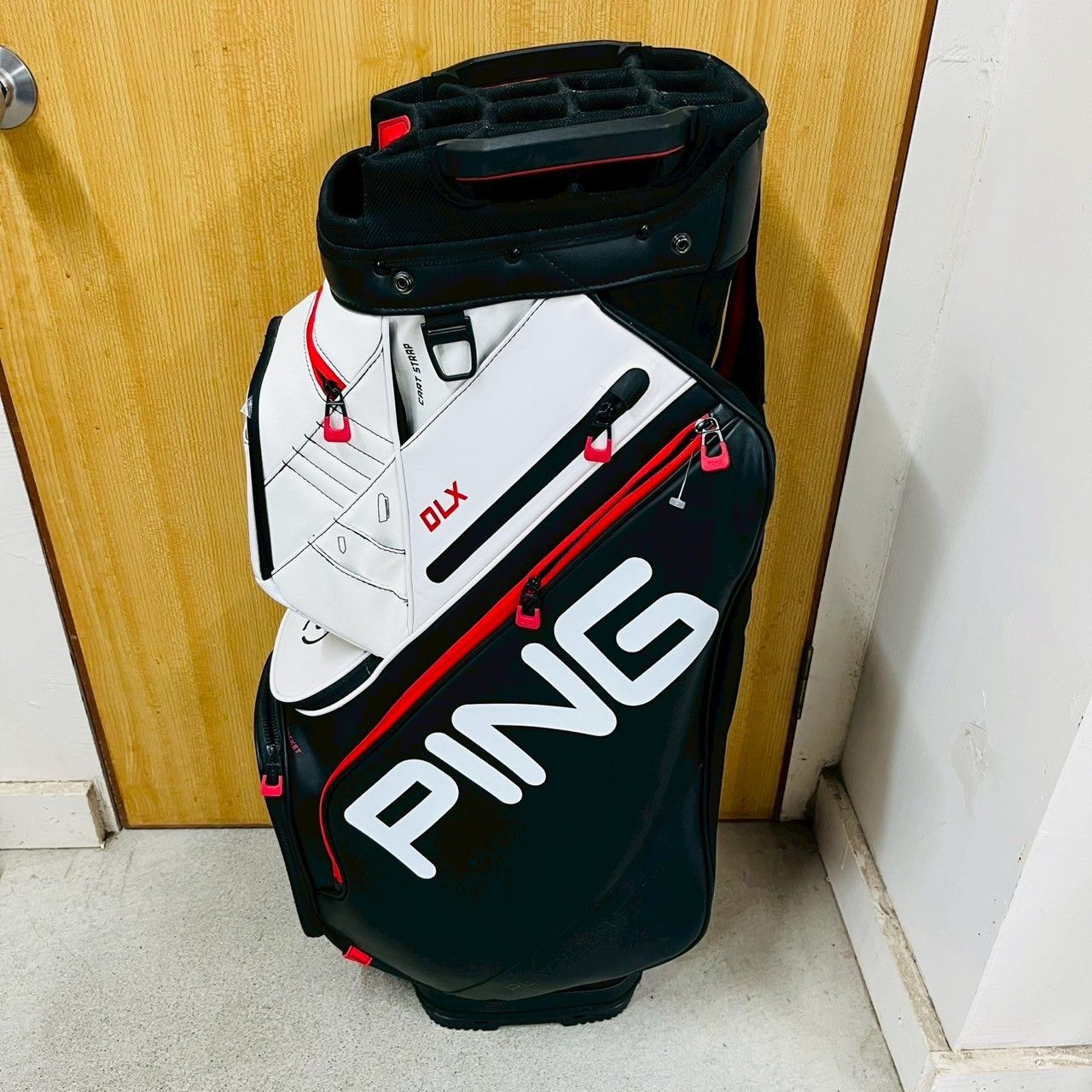 OK PING DLX キャディバッグ 大容量 スタイリッシュ