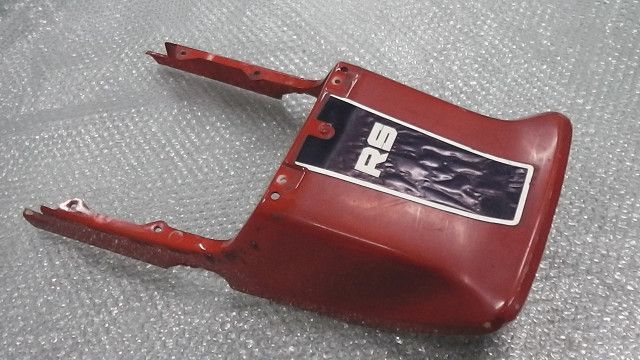 CB250RS　MC20　の　シートカウル　傷:#1721787302