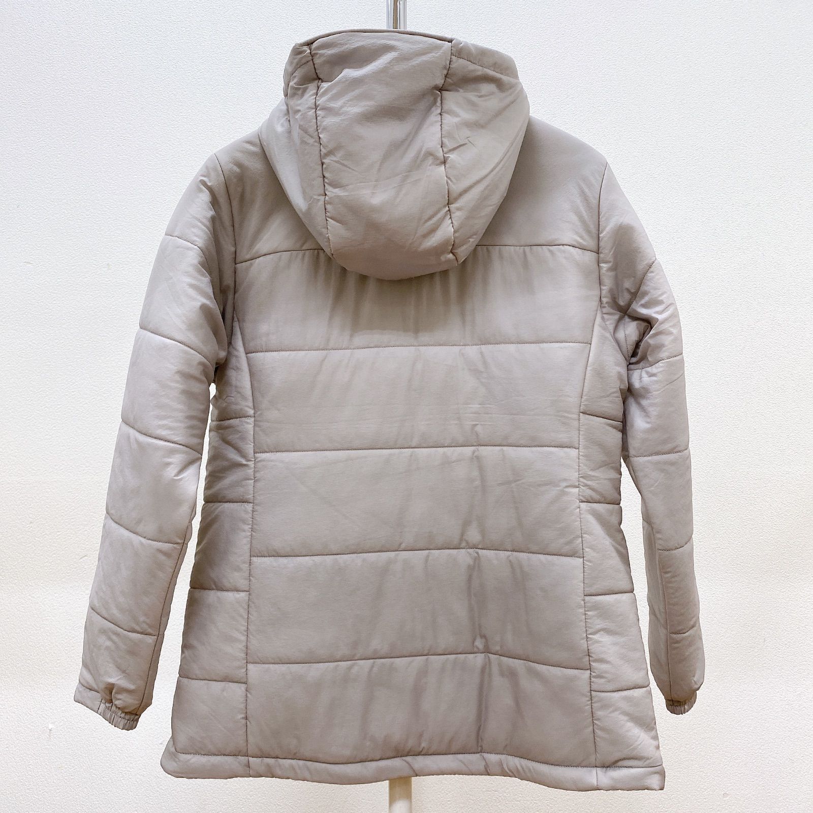 モンベル　サーマラップ パーカ レディース　M 1101642 ライトグレー サーマラップ パーカ Women's | Montbell Japan