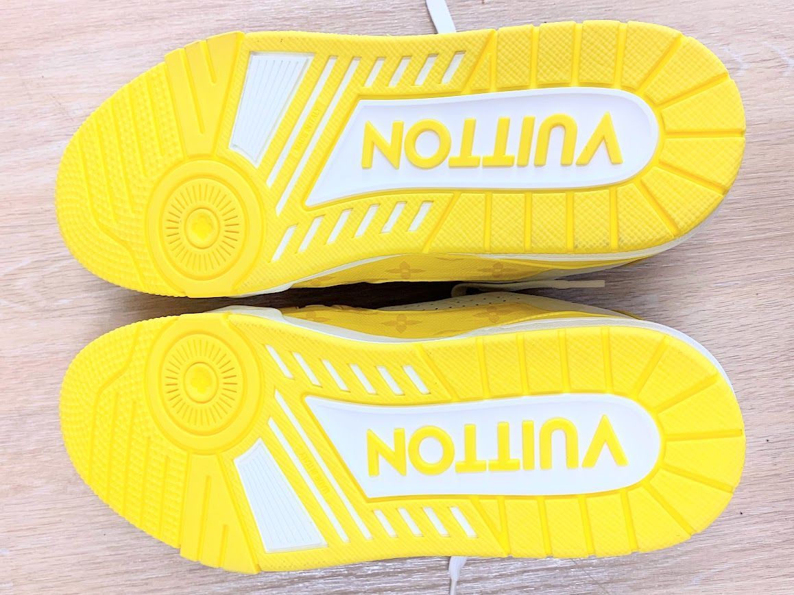 LOUIS VUITTON ルイヴィトン スニーカー LV トレイナー ライン