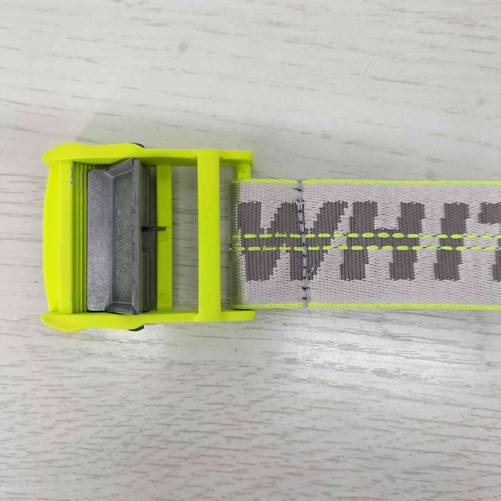off-white オフホワイト 緑 ベルト コレクション off-white オフ