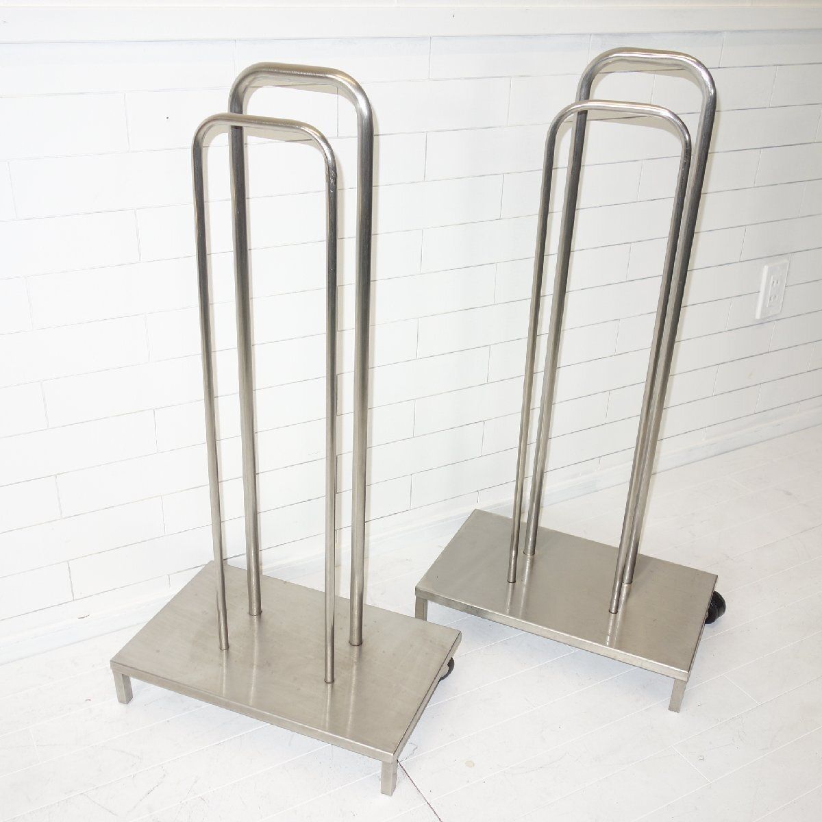 2台セット ハンガーストッカー ステンレス製 キャスター付 アパレル 雑貨店舗 什器 店舗 オシャレ S100