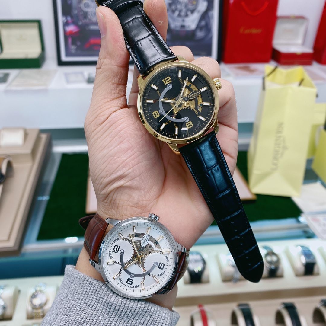 LONGINES 月相の男用腕時計
