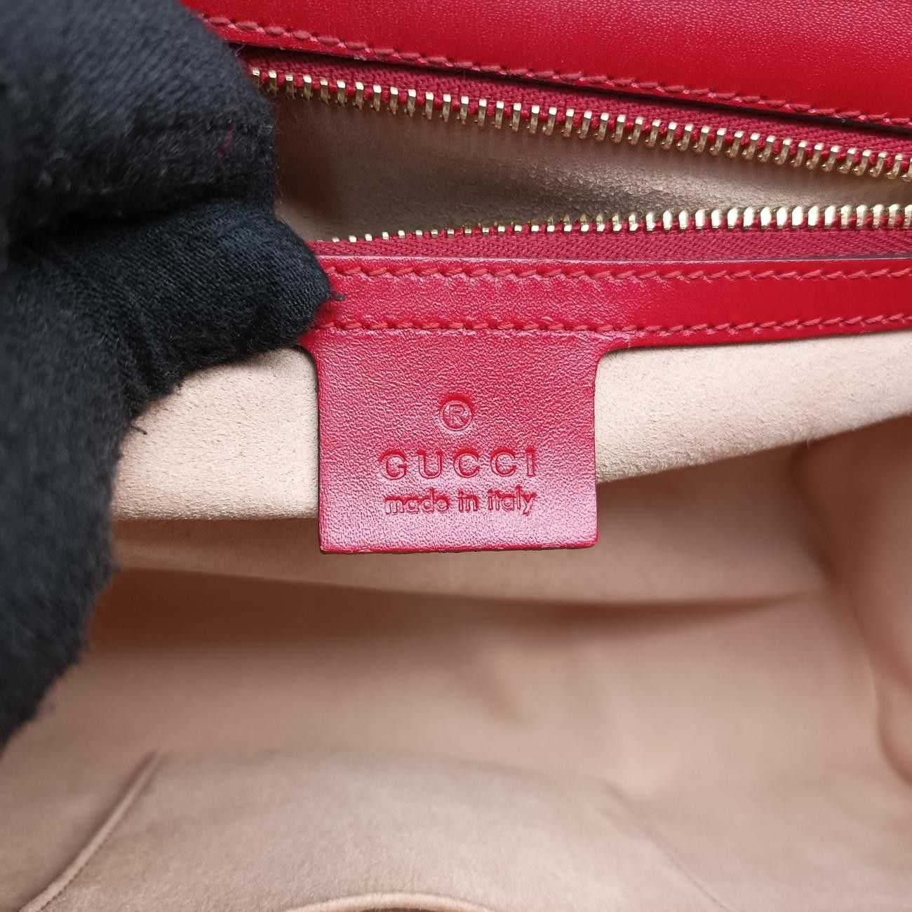 グッチGucciパドロックレッドレザー409486E020560841 - メルカリ