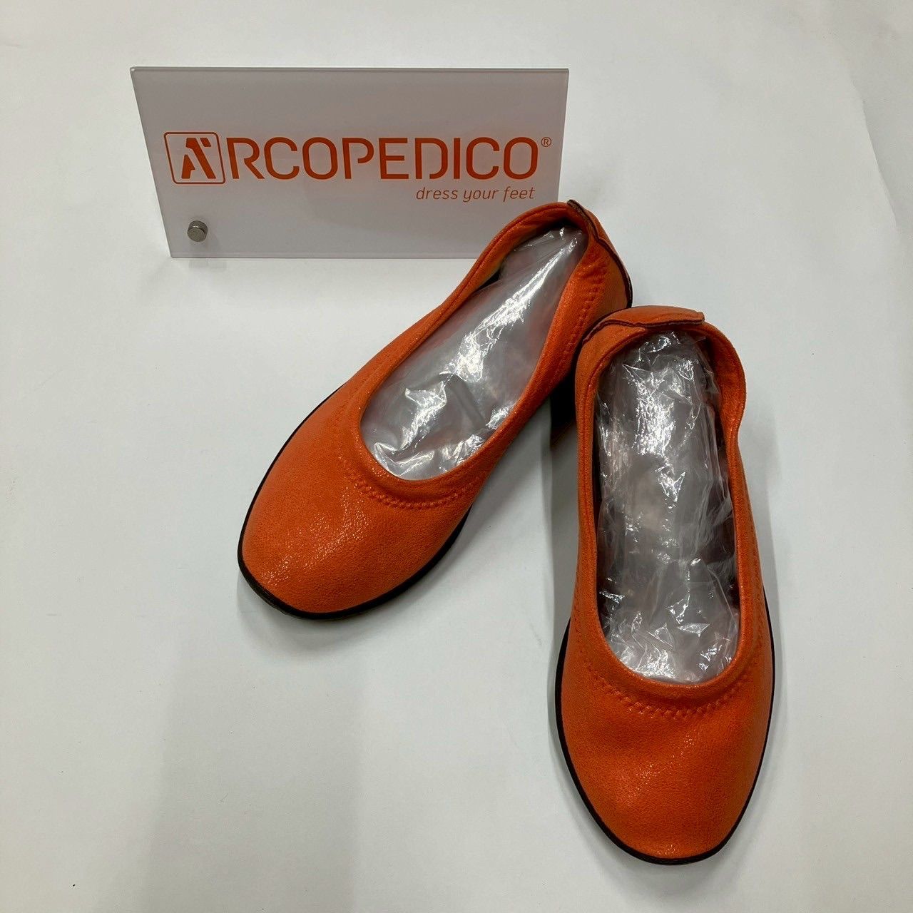 新品だけど特価☆若干の汚れがあります】ARCOPEDICO アルコペディコ