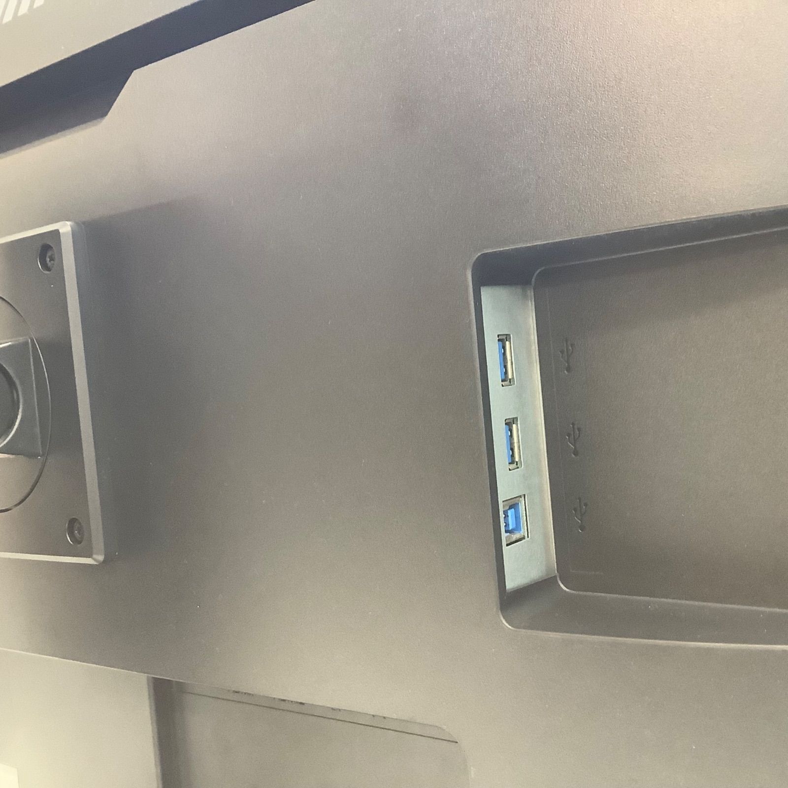 中古 iiyama 31.5インチ 4K PROLITE XB3288UHSU ディスプレイ 中古 iiyama 31.5インチ 4K PROLITE XB3288UHSU ディスプレイ