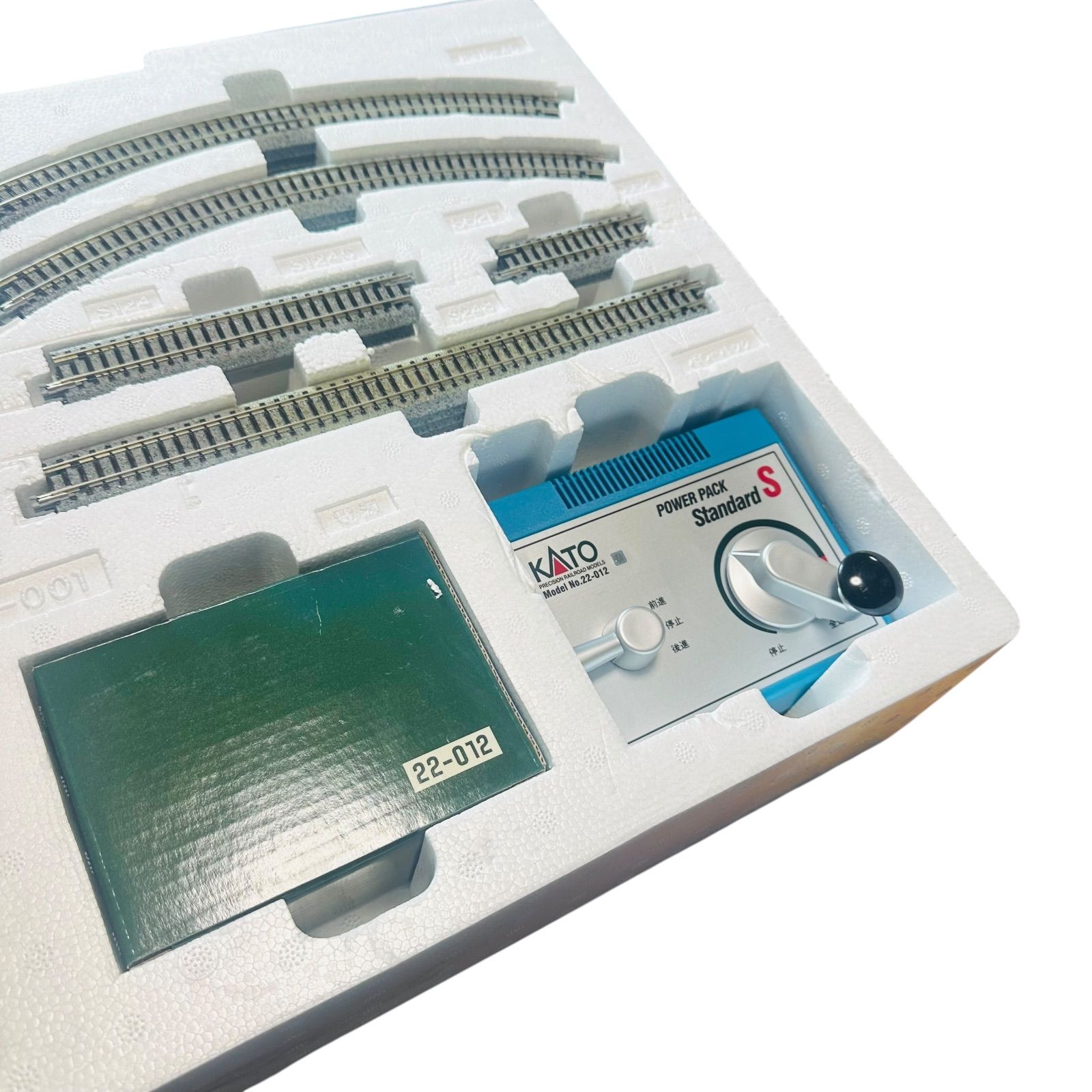 Nゲージ KATO ブルートレインセットパスポート・スペシャルEF65 1000 KATO ブルートレインセット パスポート・スペシャル EF65 1000 Nゲージ