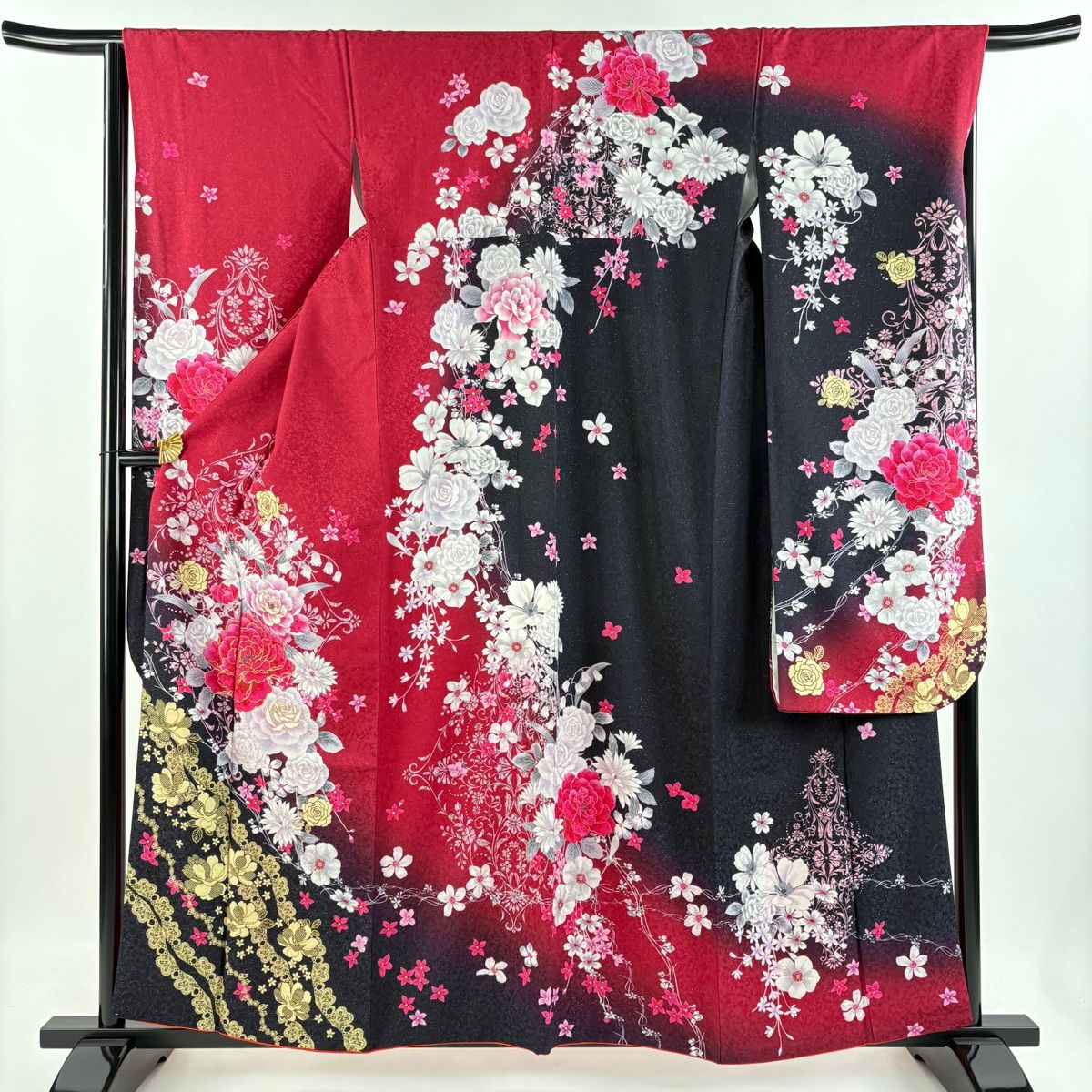 振袖 身丈159cm 裄丈66cm M 袷 牡丹 薔薇 銀通し 赤 正絹 逸品