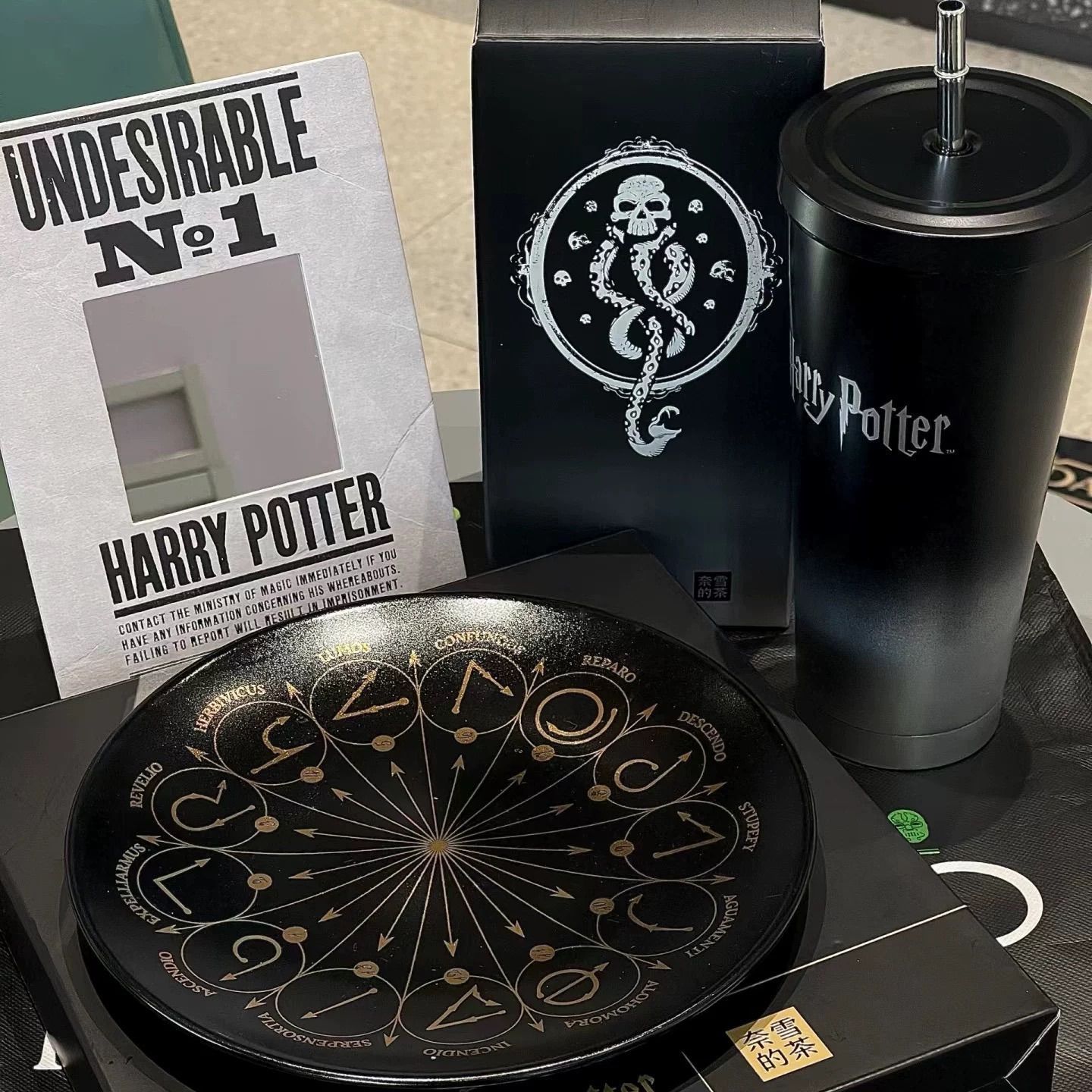 Amazon.com: The Noble Collection Harry Potter Hogwarts Wax