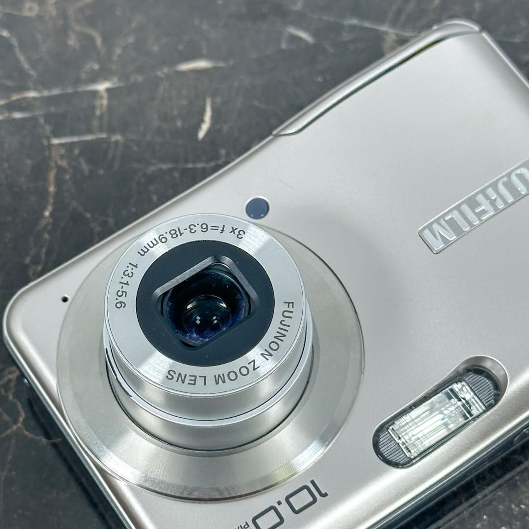 FUJIFILM FinePix A100 シルバー 富士フイルム ファインピックス