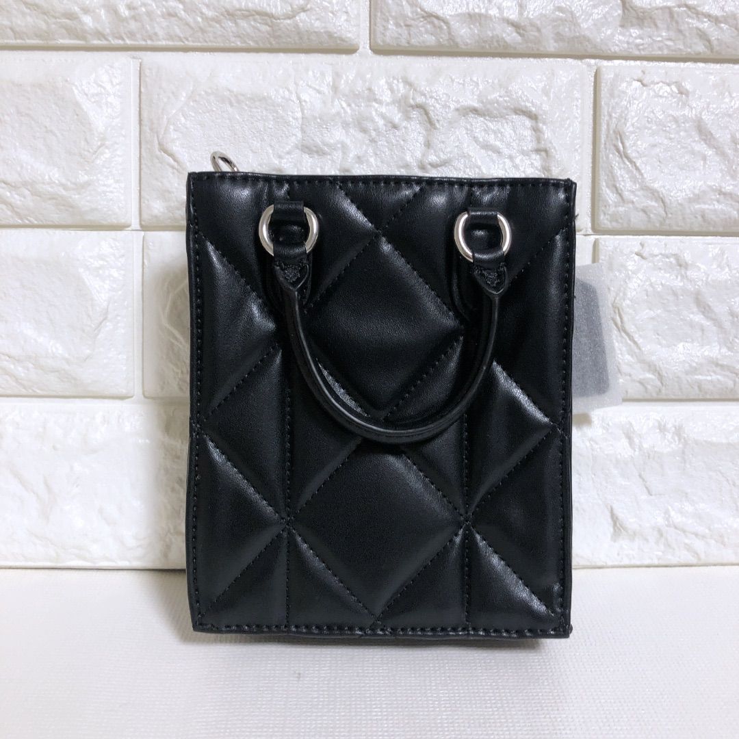 COACH ノースサウスミニトートパフィーダイヤモンドキルティング