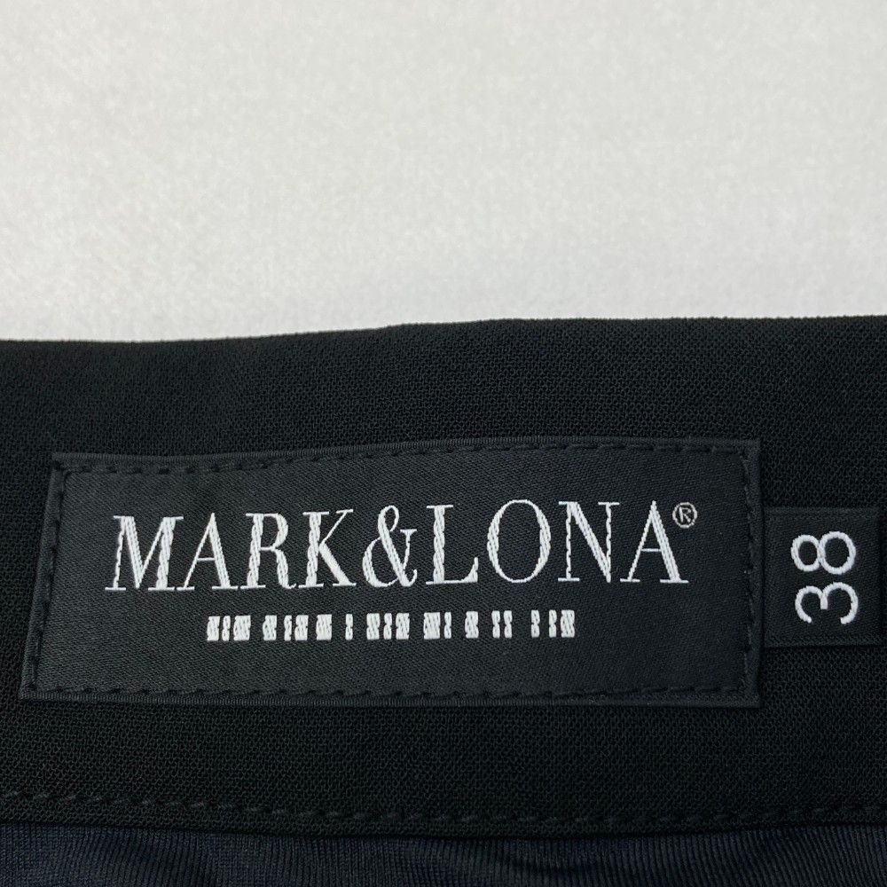 サイズ：38 MARK&LONA マークアンドロナ 2024年モデル インナー付 フレアスカート  ブラック系 [240101369369] ゴルフウェア レディース ストスト サイズ：38 MARK&LONA マークアンドロナ 2024年モデル インナー