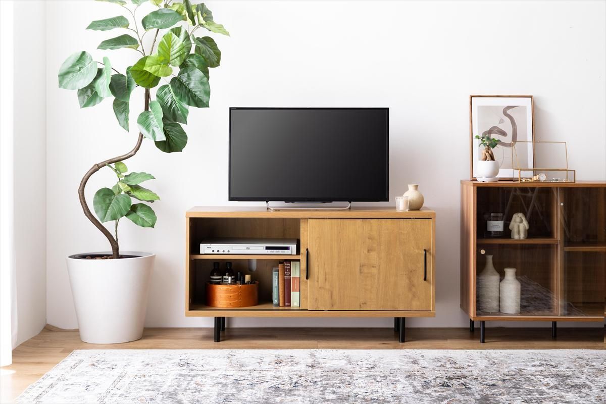 Illumina テレビ台