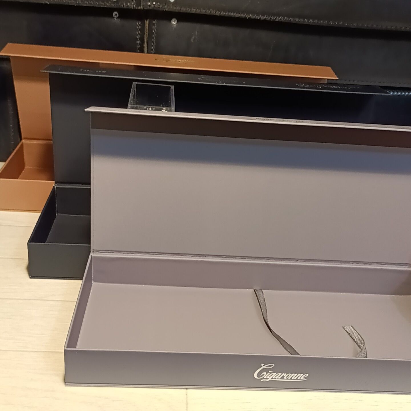 シガローネ カートン空箱 各2個セット - メルカリ