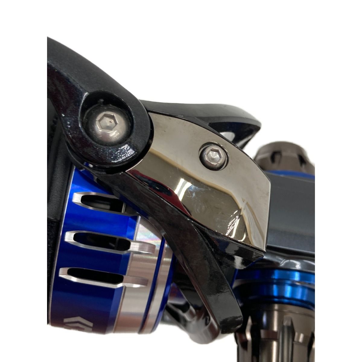 DAIWA - §§DAIWA ダイワ 15ソルティガ 5000H 059557 〇〇DAIWA ダイワ SALTIGA 15ソルティガ 5000H スピニングリール