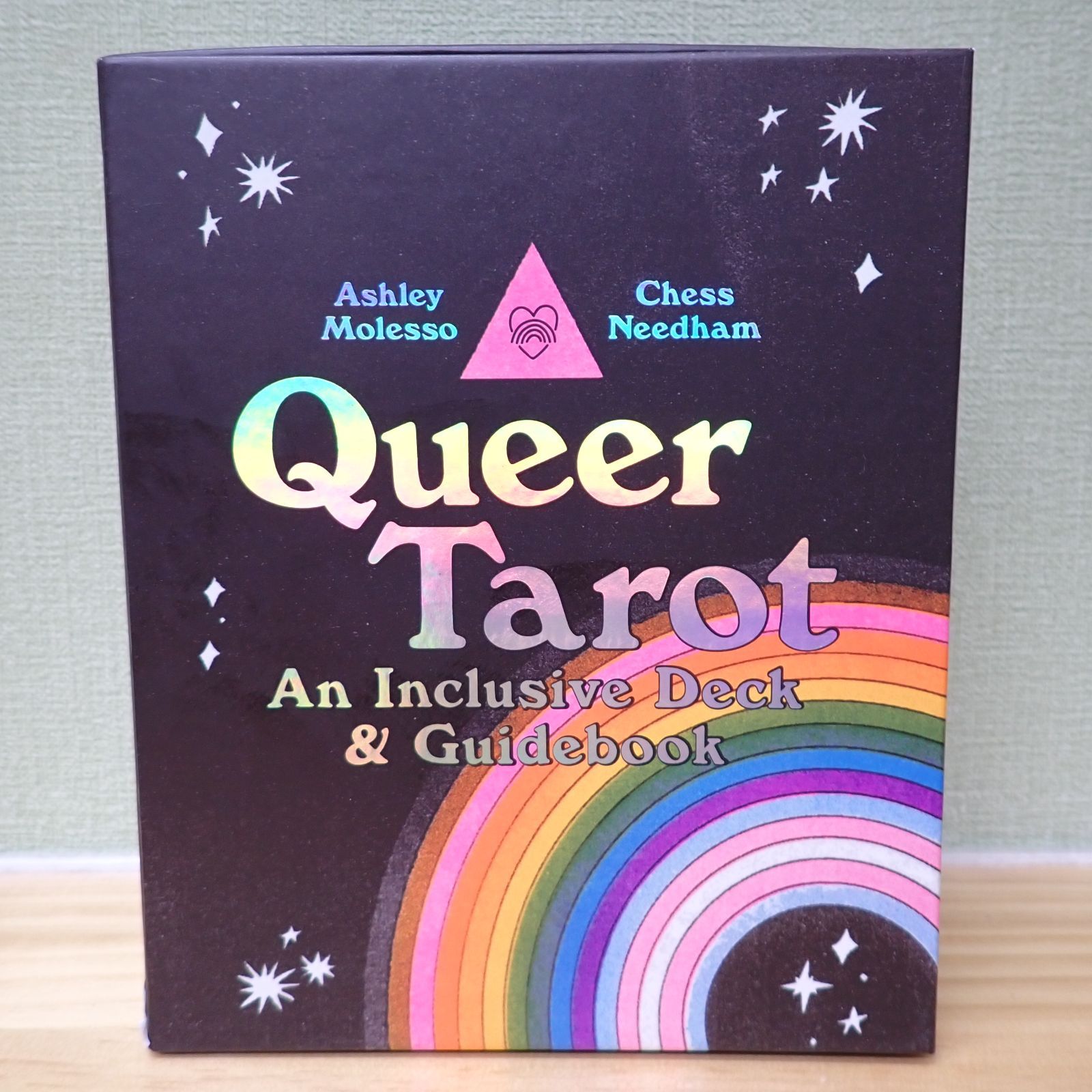 2405b4-25☆カード未開封【英語版】The Queer Tarot タロット - メルカリ