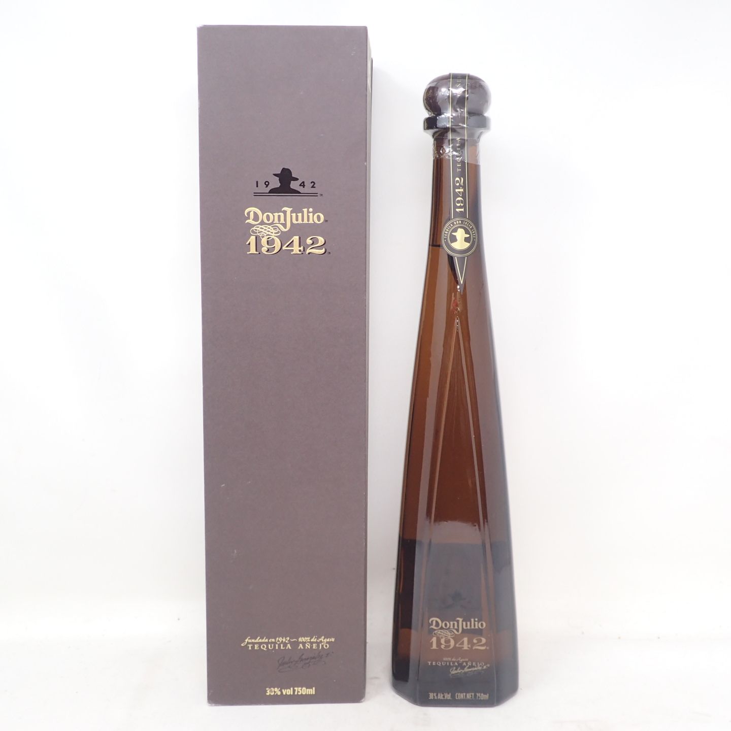 ドンフリオ 1942 テキーラ 750ml 38％ DonJulio - 酒