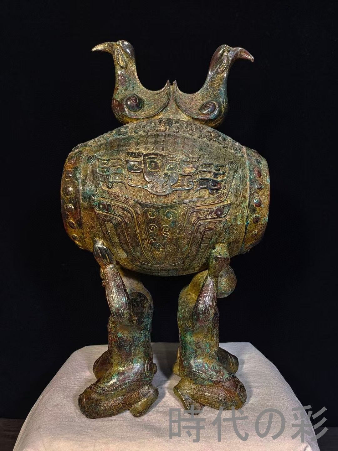 中国古美術 漢代青銅跪人双鳥鼓 古代楽器 打楽器 青銅製 骨董 漢代 青銅器 跪人双鳥鼓 古代楽器 打楽器 礼楽器 青銅美術 彫刻芸術 R07071219