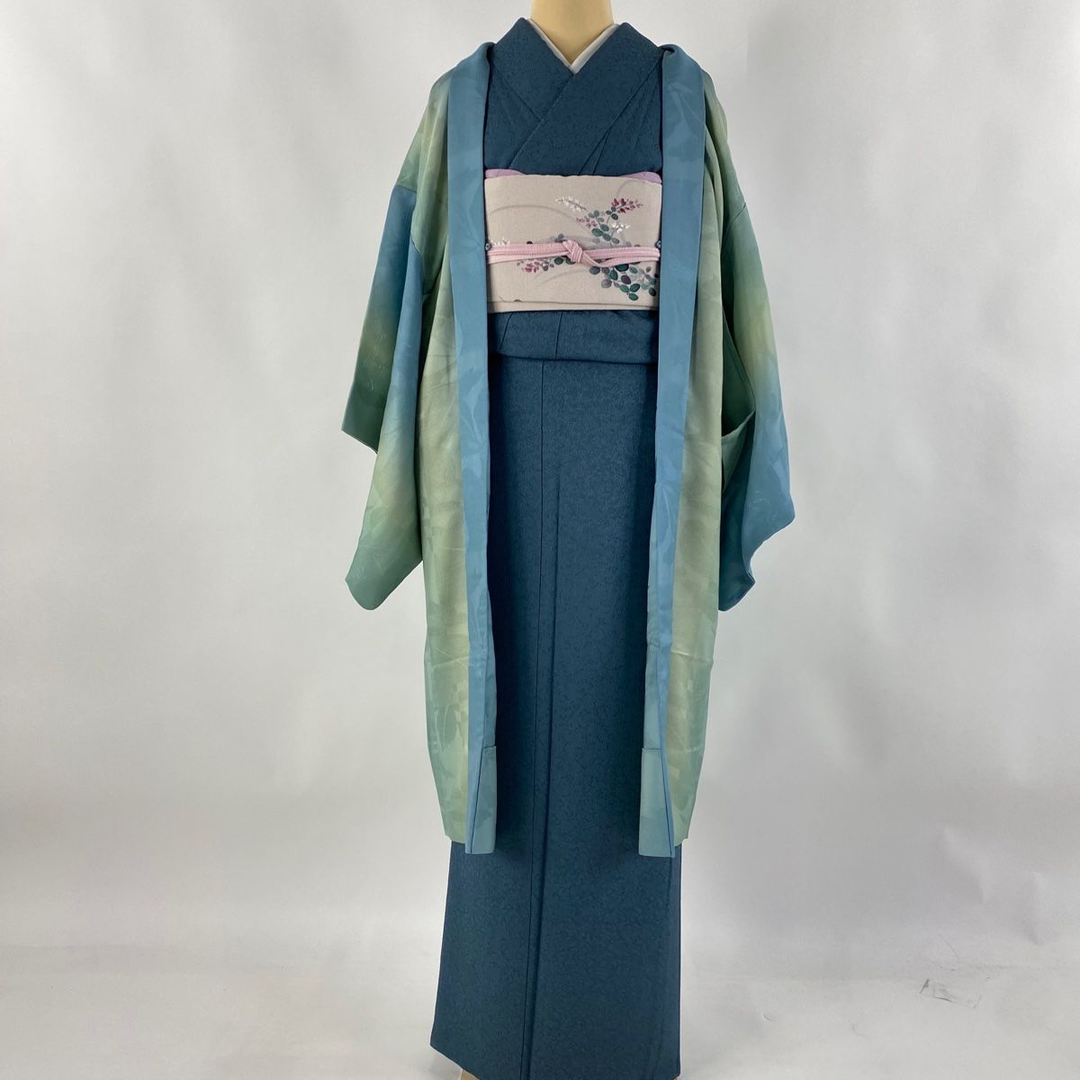 羽織 身丈108cm 裄丈66cm M 地紋 縦ぼかし 薄緑 正絹