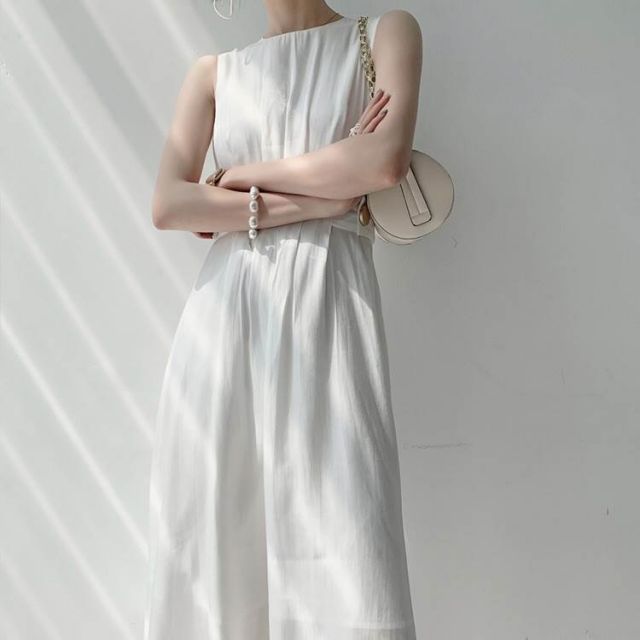 ワンピース フレアワンピース 膝丈 ひざ丈 ミモレ ミモレ丈 袖なし ノースリーブ フレア スリム Aライン プリーツ ウエストマーク 透け感 シースルー かわいい 大人可愛い きれいめ シンプル カジュアル 大人 上品 おしゃれ 大人女子 こなれ感 ラブリー キュート セクシー ワンピース フレアワンピース 膝丈 ひざ丈 ミモレ ミモレ丈 袖なし