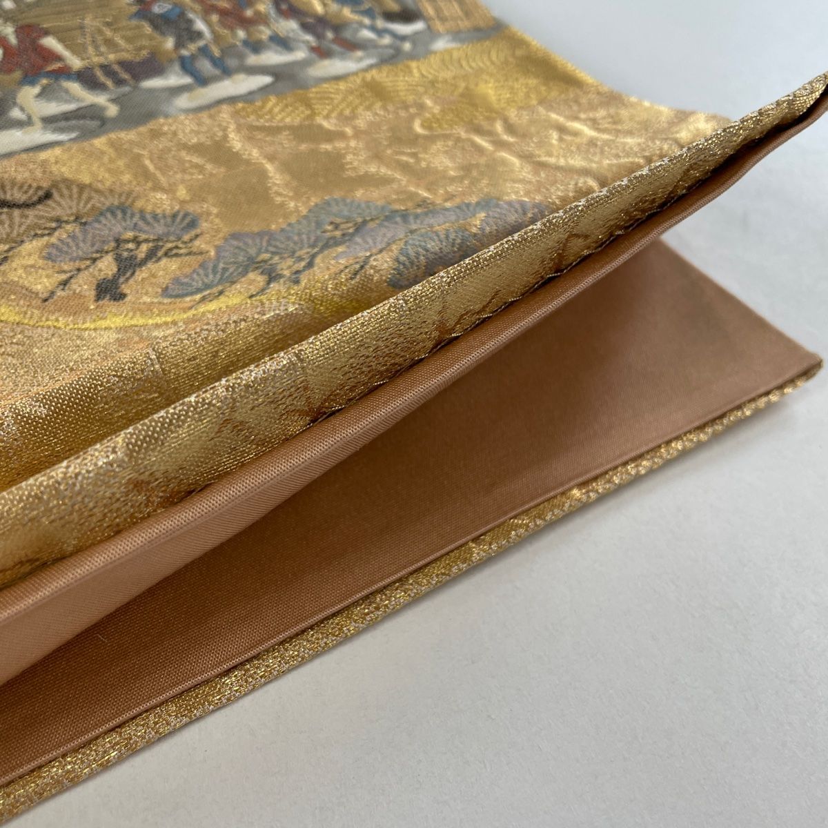 袋帯 美品 秀品 風景 松 金糸 箔 金色 お太鼓柄 正絹 中古 袋帯 美