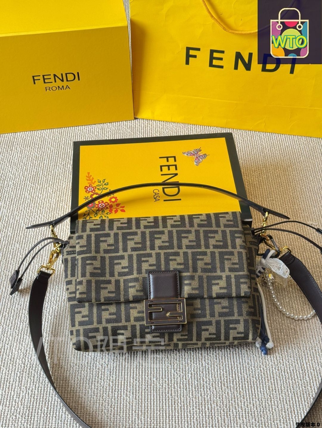 今日特価】Fendi Mamma Baguette フェンディ マンマ バゲット