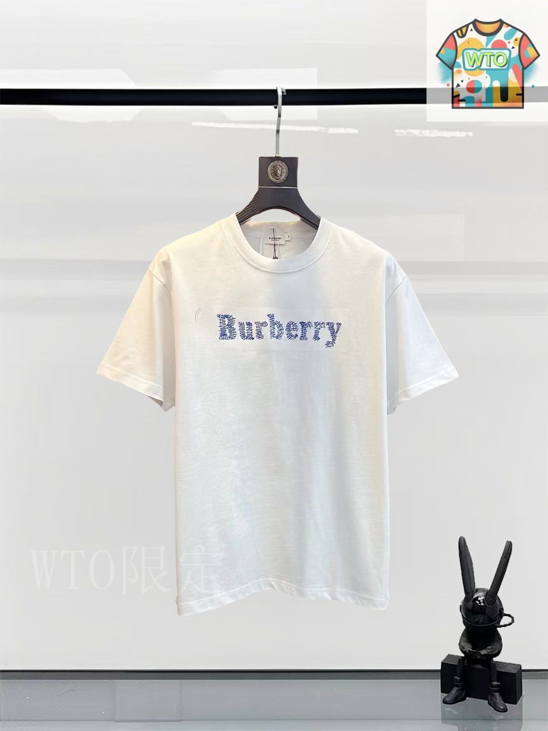 【BURBERRY】25SS ドローストリング付きTシャツ/関税送料込み 今日特価】BURBERRY バーバリー 25SS ロゴプリント T シャツ-1