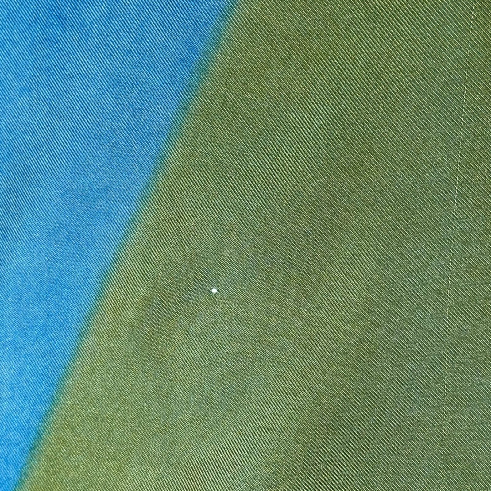 LOUIS VUITTON(ルイヴィトン) LV Logo graphic silk scarf ロゴ