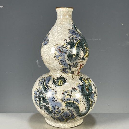 中国古美術・明永楽青花磁器龍紋梅瓶・青花磁・純手描き・陶芸・花瓶・置物・文房具 中国古美術・明永楽青花磁器龍紋梅瓶・青花磁・純手描き・陶芸・