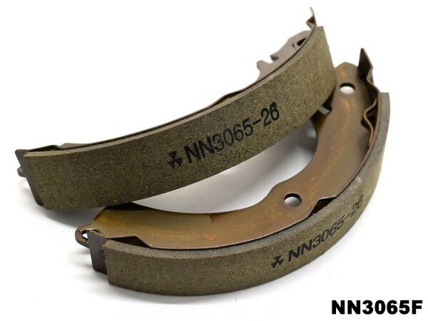 ミニキャブ U61V U62V ブレーキシュー リア リアシュー 前後 アケボノ 国産 NN3065F NN3065R H11.01～H25.12