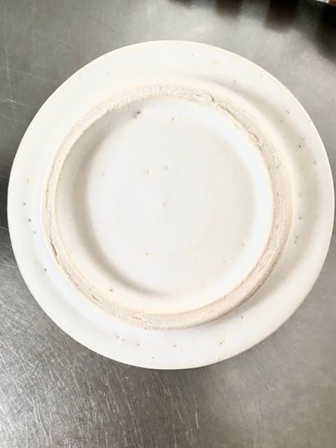 白