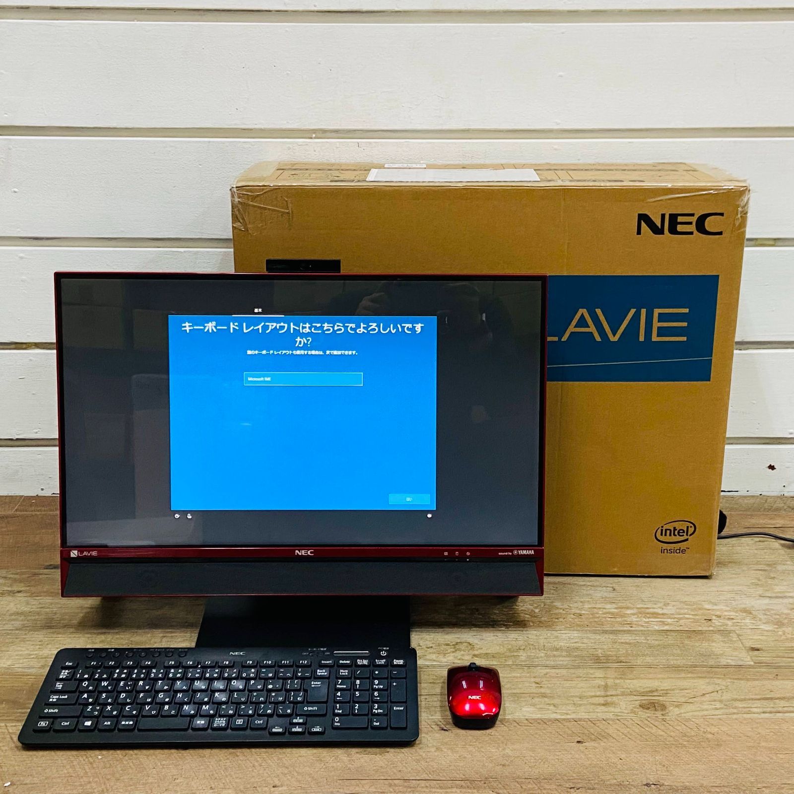 初期化済み 　 NEC LAVIE Desk All-in-one　 DA770/EAR PC-DA770EAR　 i7　6500U 　16GB　 HDD　2TB　Windows 10Home　C1827　 140サイズ発送