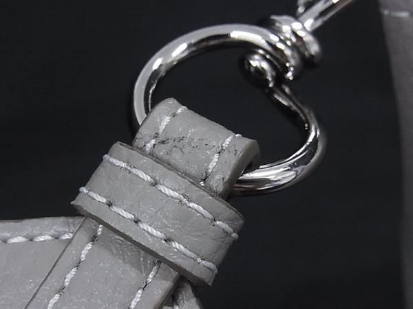 クロスボディ ショルダーバッグ