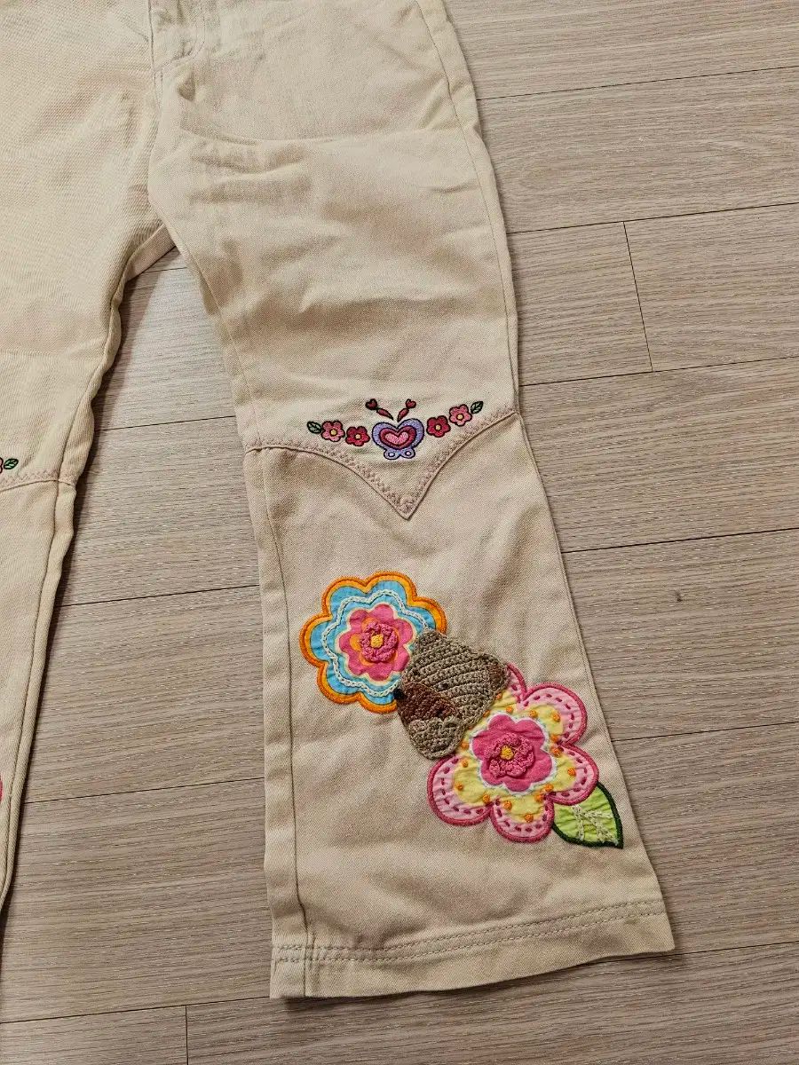 日本 カステルバジャック