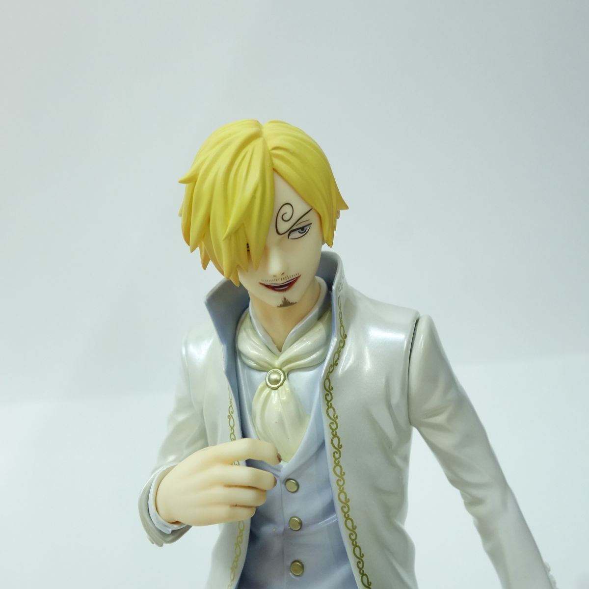 メガハウス Portrait.Of.Pirates ワンピース LIMITED EDITION サンジ Ver.WD 1/8 フィギュア ※中古 -  メルカリ