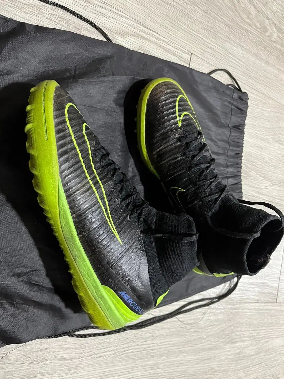 NIKE ナイキ